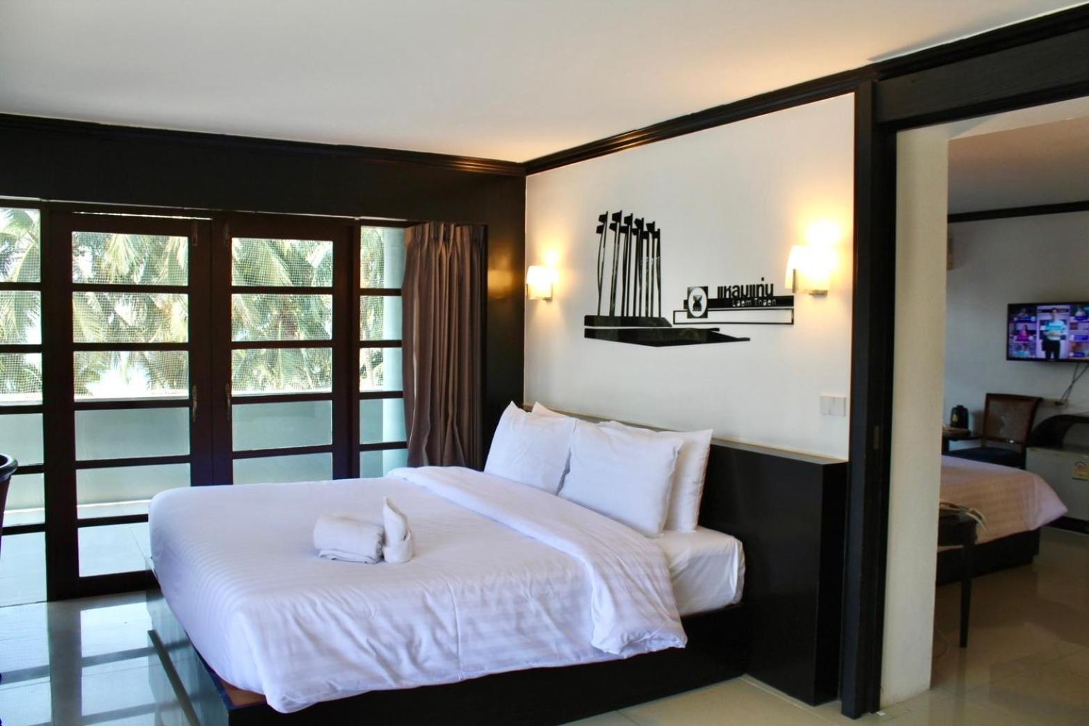 S2 Hotel - Sha Plus Certified Bangsaen Exteriör bild