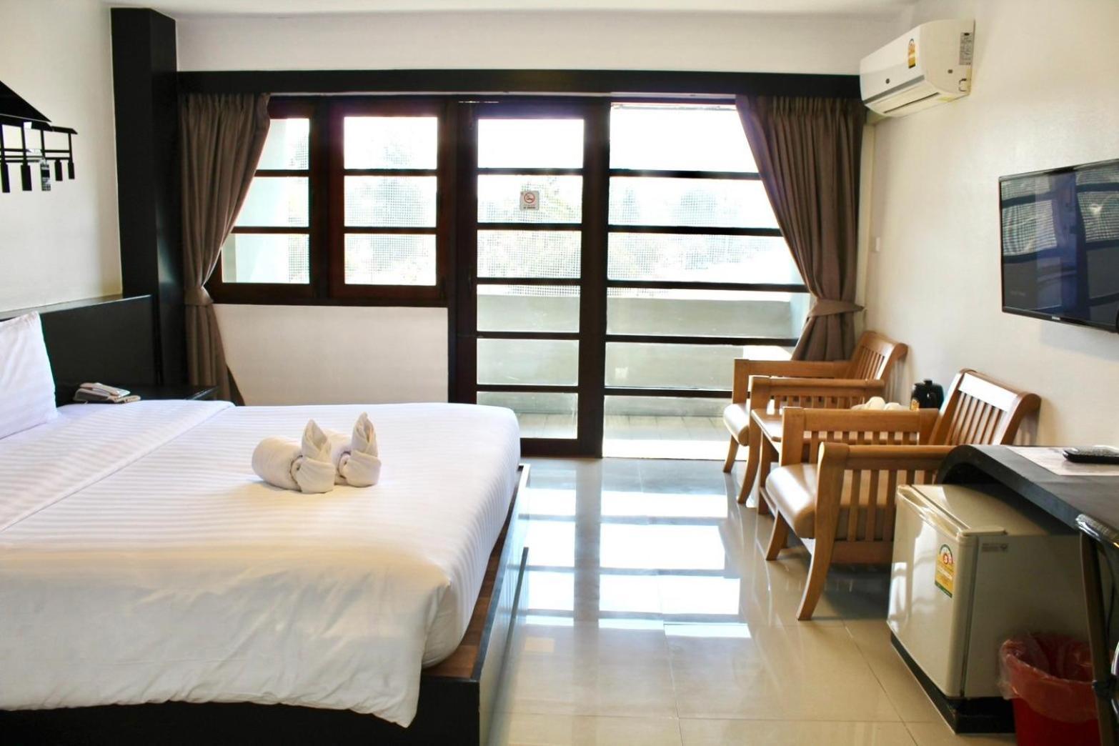 S2 Hotel - Sha Plus Certified Bangsaen Rum bild