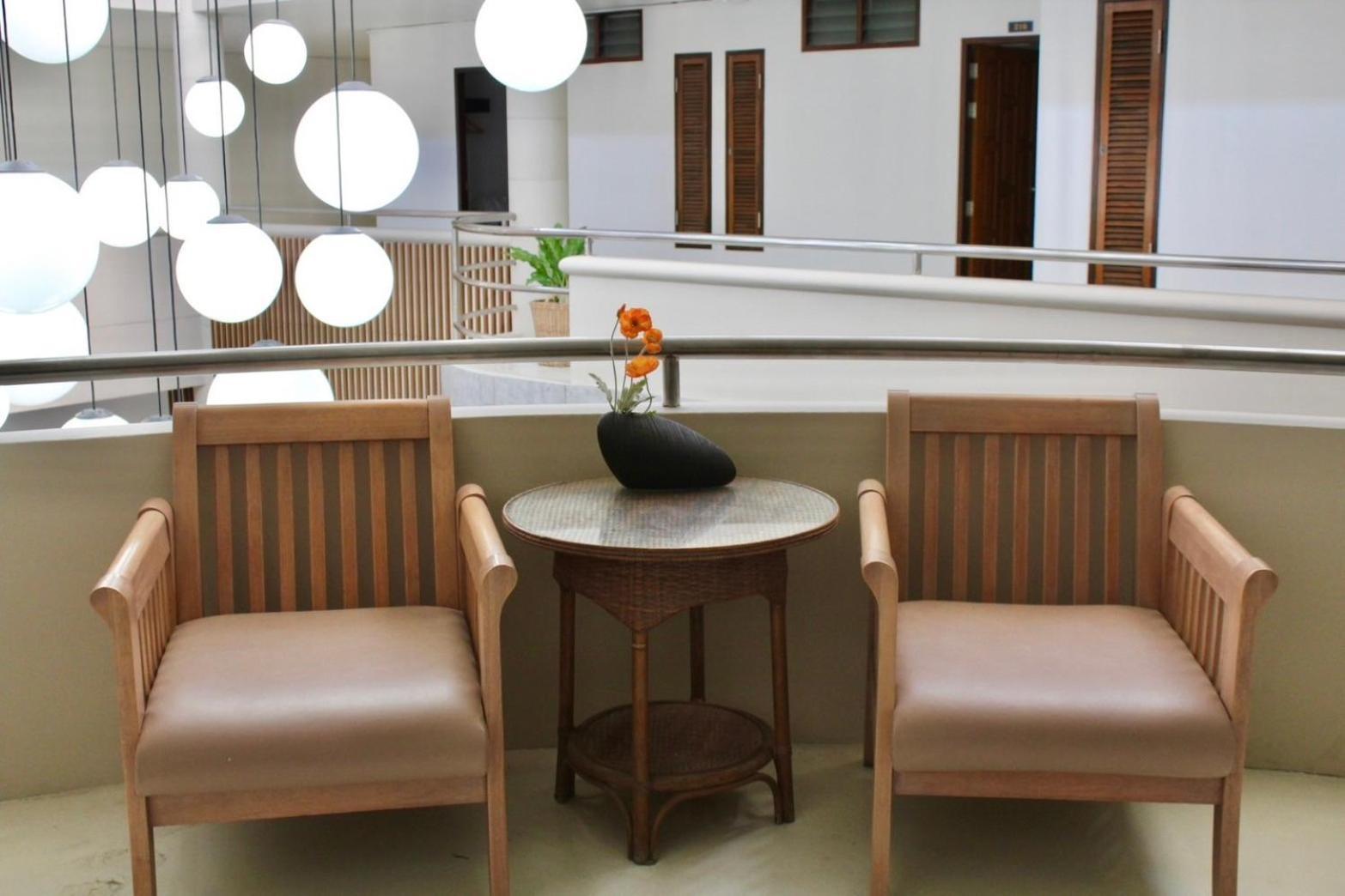 S2 Hotel - Sha Plus Certified Bangsaen Exteriör bild
